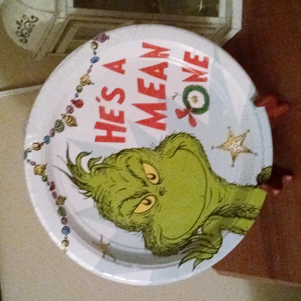 Grinch Christmas plates